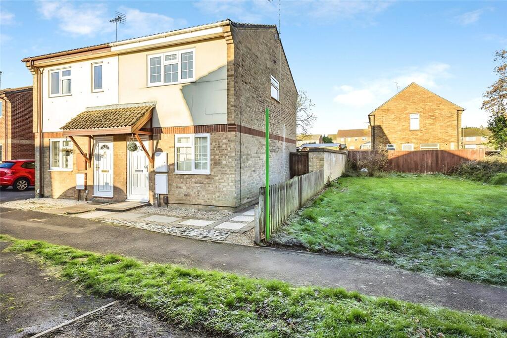 Main image of property: Novello Gardens, Waterlooville, Hampshire, PO7