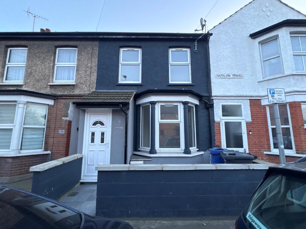 Main image of property: Southland Terrace, London Road, Purfleet-On-Thames, Essex, RM19