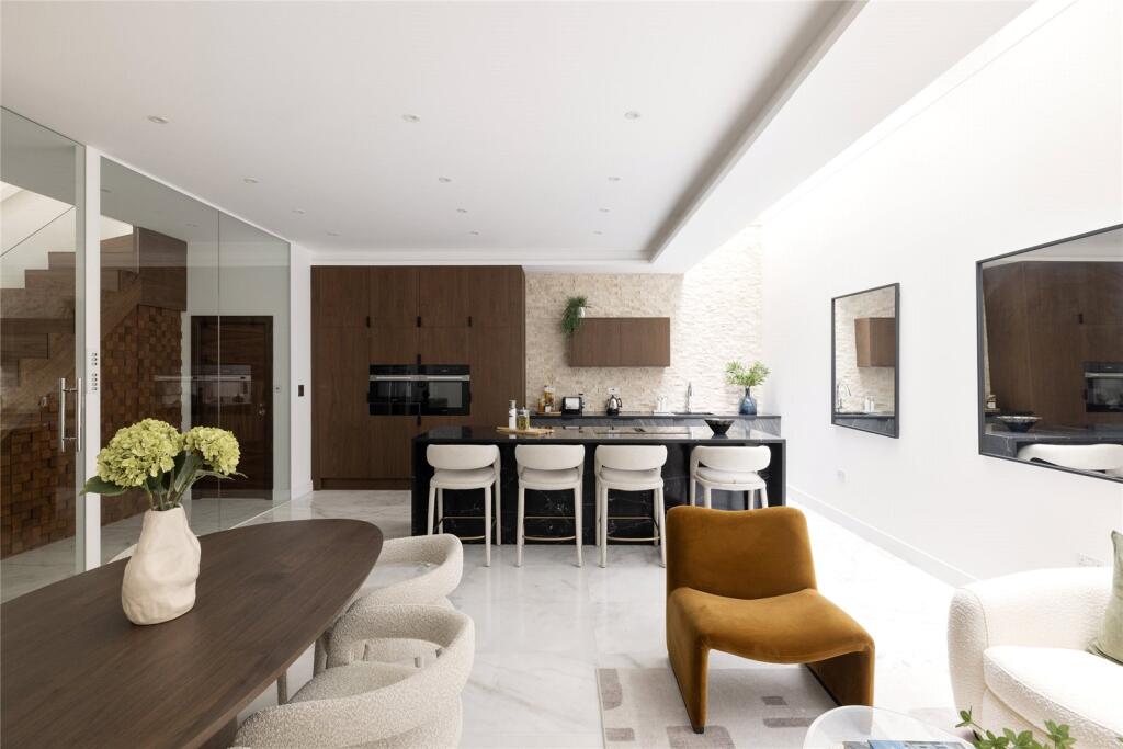 Main image of property: Lexham Mews, London, W8