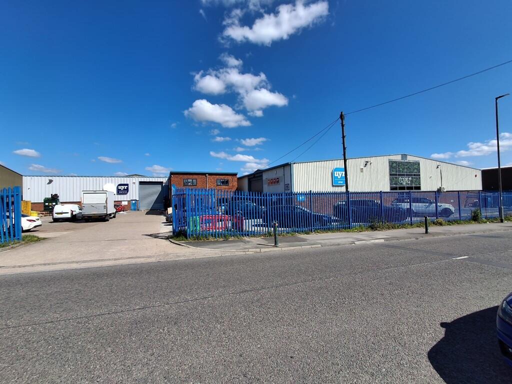 Main image of property: Langthwaite Grange Ind Estate, 15-17 Langthwaite Road, South Kirkby, Pontefract, West Yorkshire, WF9 3AP