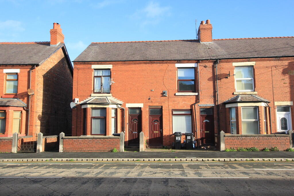 Main image of property: 2 x 1 bed apartments in Shotton