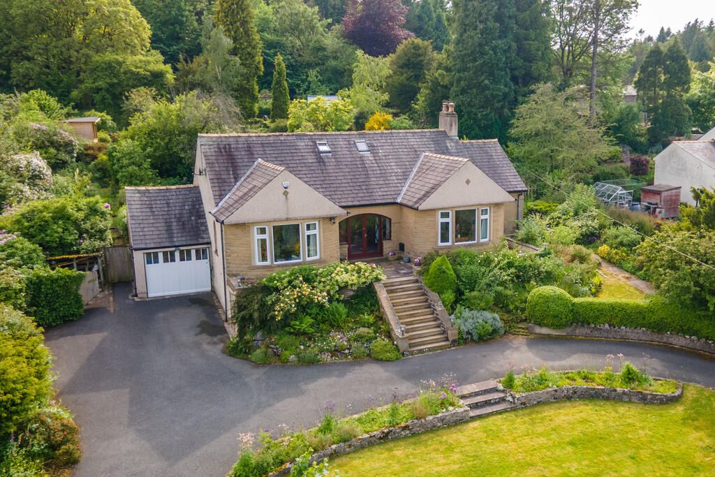 Main image of property: 71 Silverdale Road, Yealand Redmayne, Carnforth, Lancashire, LA5 9TB