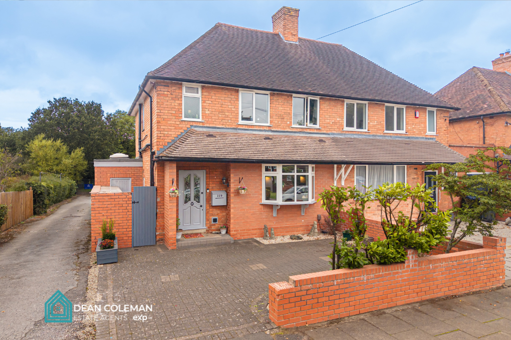 Main image of property: Heath Road, Bournville, B30 1RU