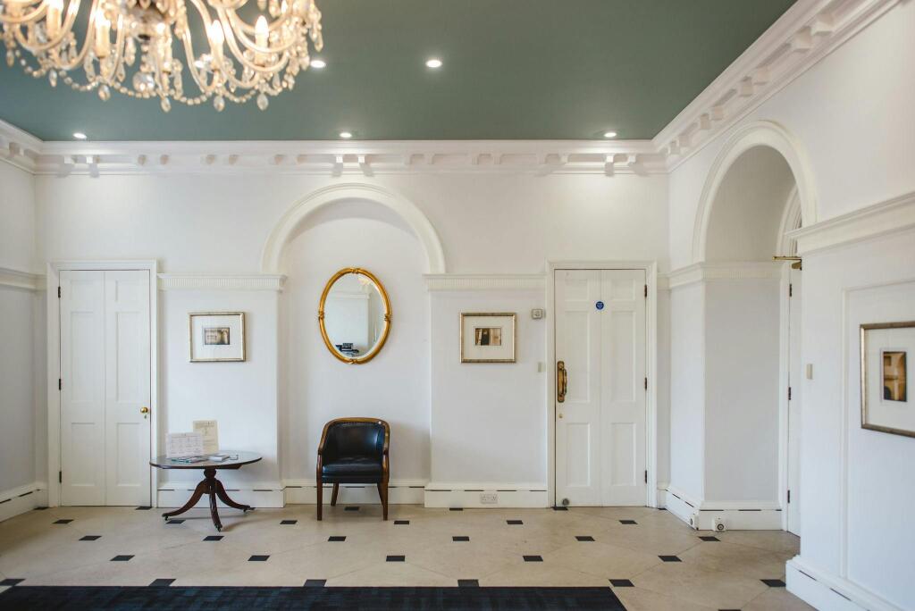 Cams enterance.jpg