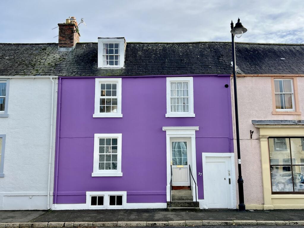 Main image of property: 37 Castle Street, Kirkcudbright