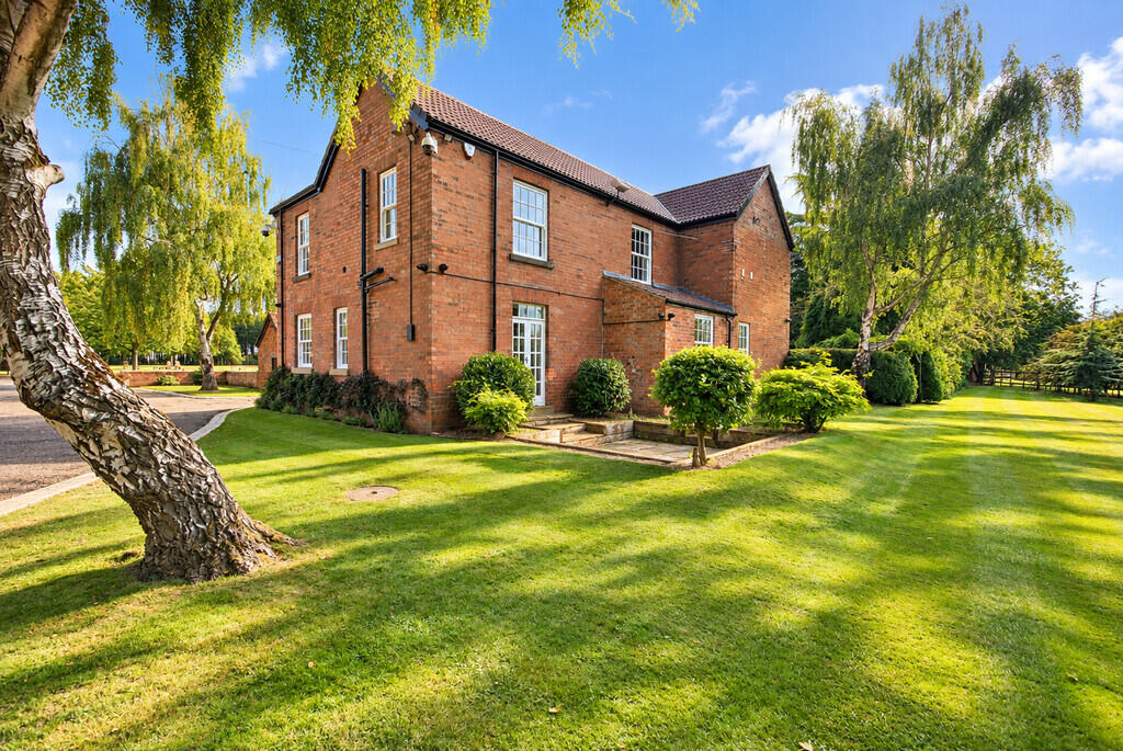 Main image of property: High Common Lane, Tickhill