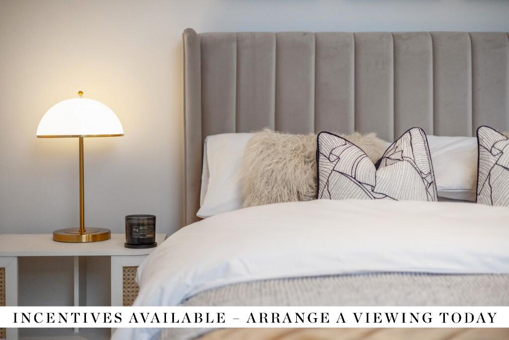 Main image of property: Royal Meadows,
Sciennes Road,
Edinburgh,
EH9 1LG