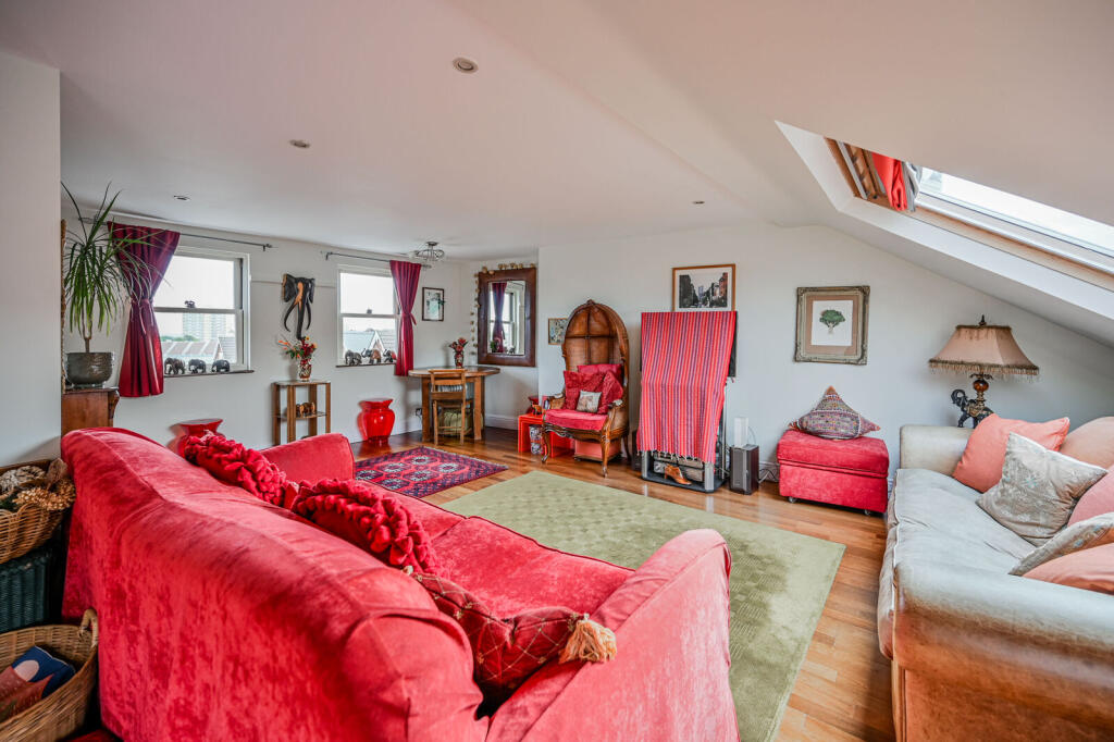Main image of property: N22, Alexandra Park, London