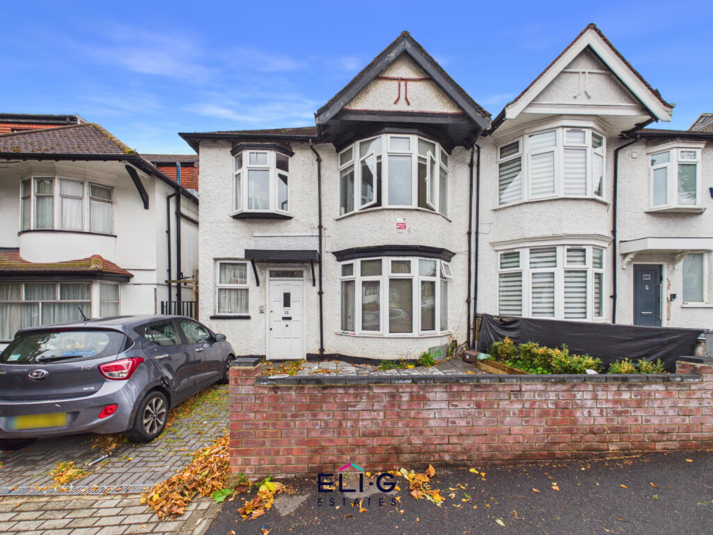 Main image of property: WEST AVENUE, LONDON, NW4 2LJ