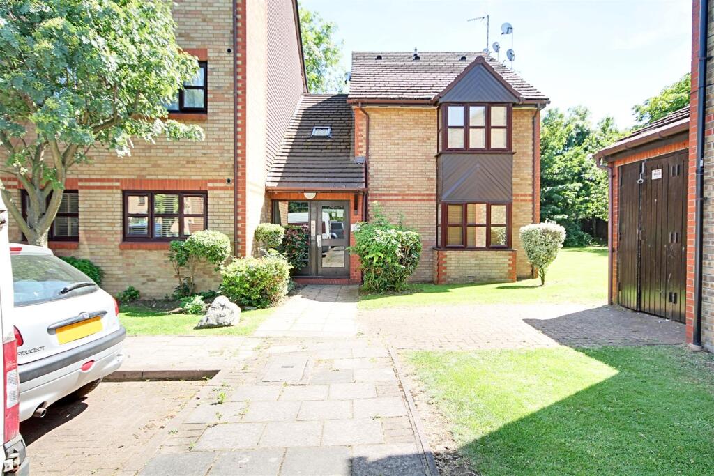 Main image of property: Kingfisher Way, London, NW10 8TF