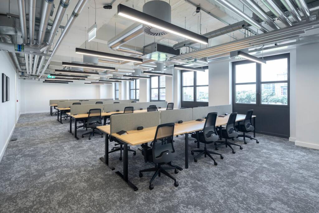 Main image of property: 4 Chiswell Street, London, EC1Y 4UP