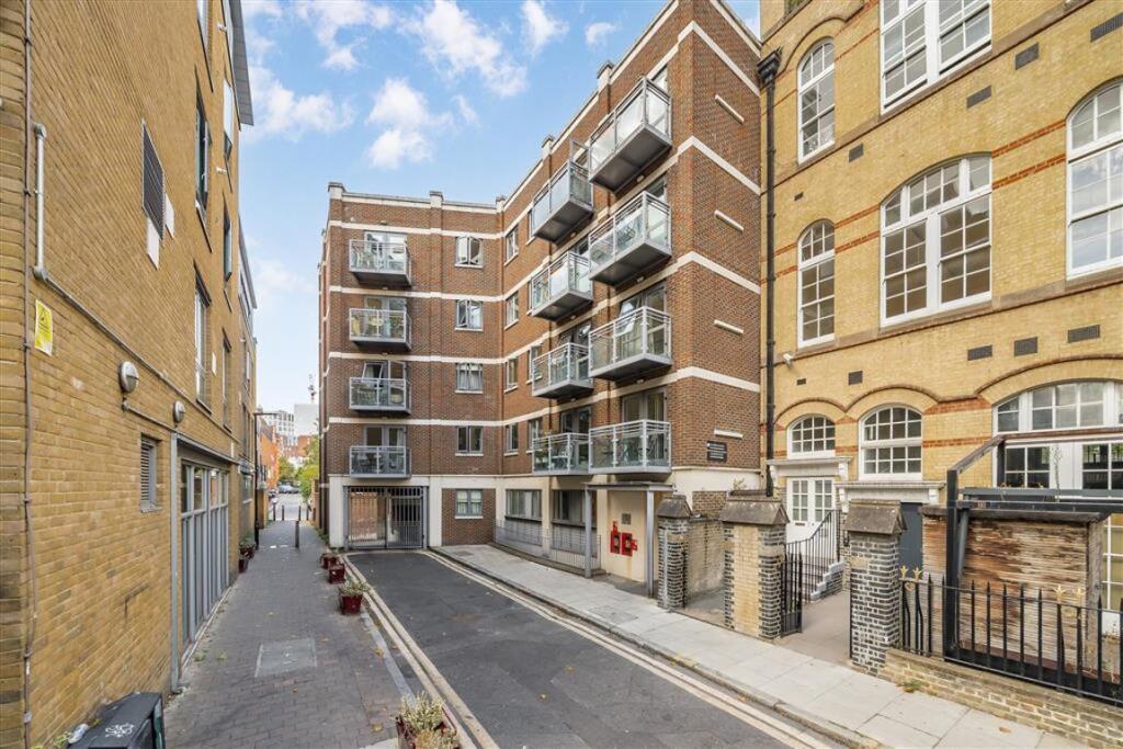 Main image of property: Hoxton Square, Hoxton Square