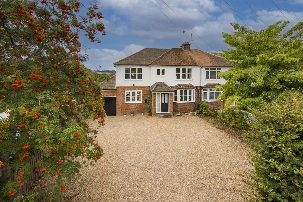 Main image of property: Tonbridge Road, Teston Wateringbury