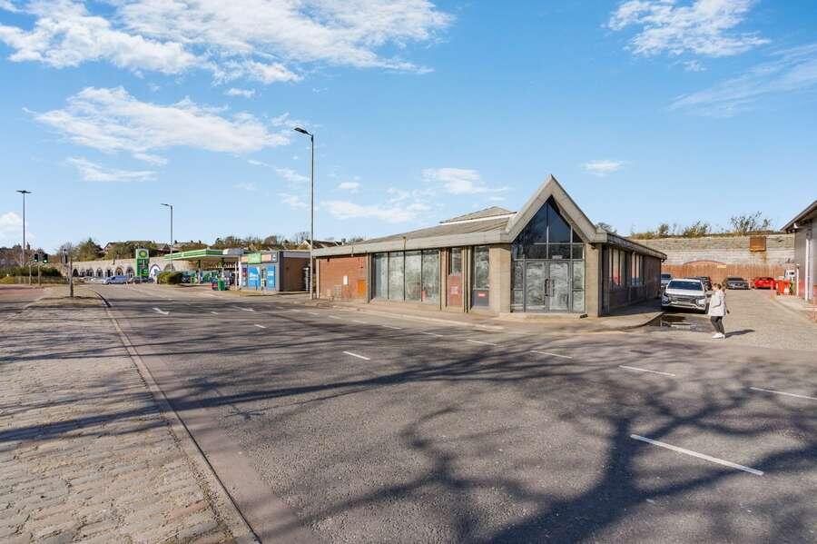 Main image of property: 19 North Esplanade West, Aberdeen