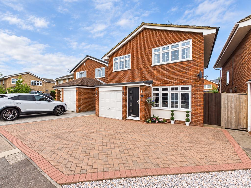 Main image of property: Willow Hill, Stanford-le-Hope, Thurrock, Essex, SS17 8DJ