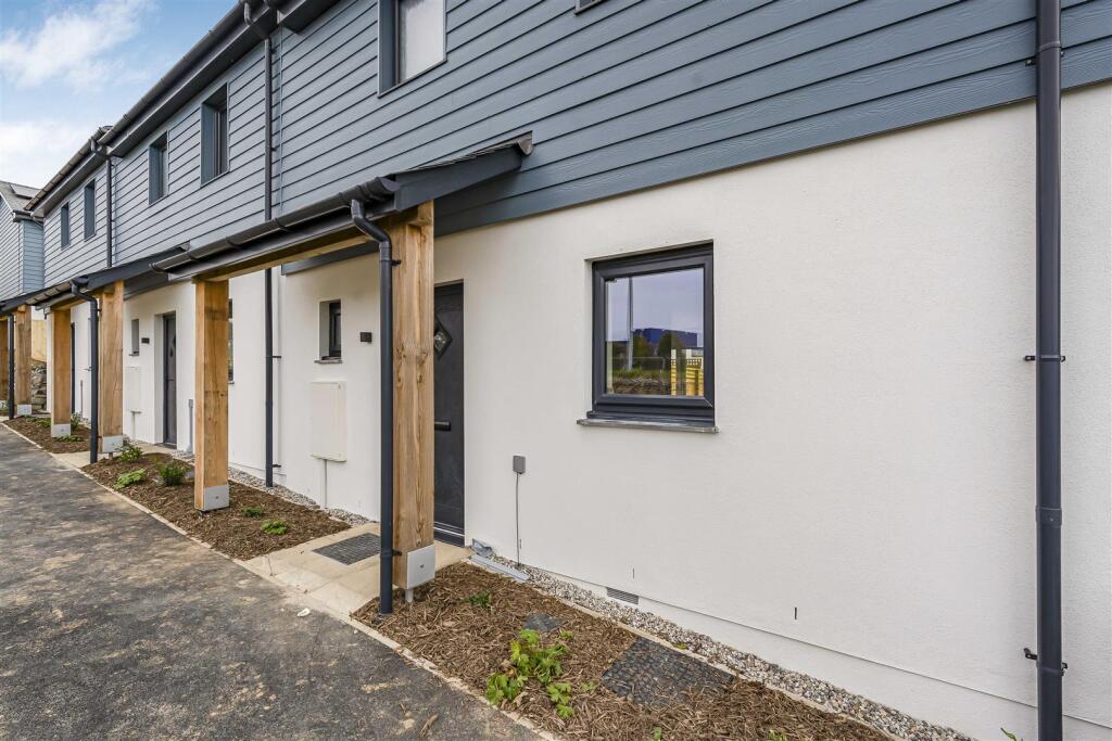 Main image of property: Wigeon Way, Hedhas Dowr, Trevemper, Newquay