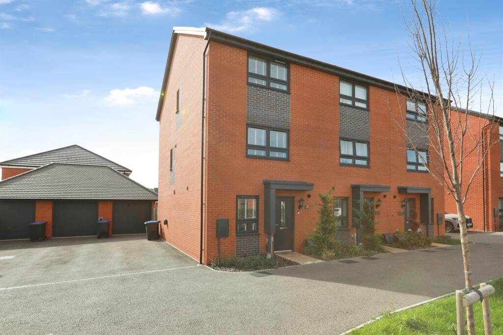 Main image of property: White Lias Way, Upper Lighthorne, Leamington Spa