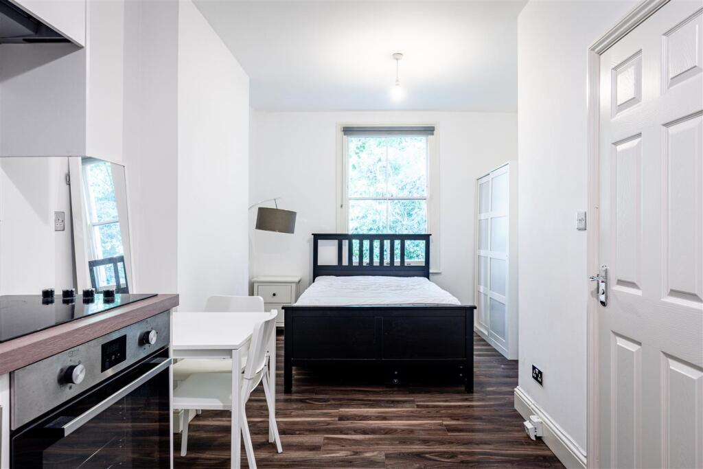 Main image of property: 122 Holland Road, London