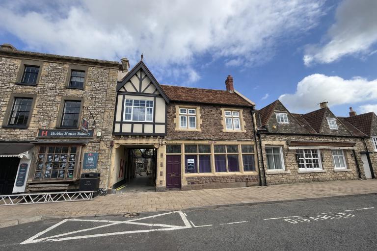 Main image of property: 1 Russell Place, Chipping Sodbury BS376BJ