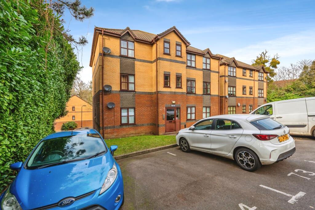 Main image of property: Briarswood, Southampton