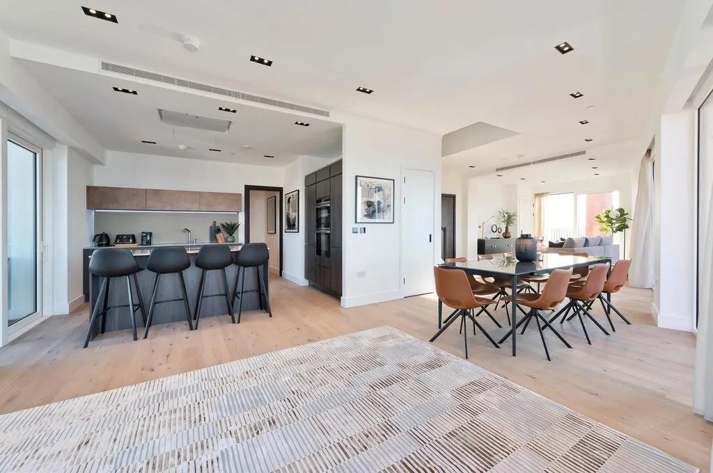 Main image of property: Exchange Gardens, London