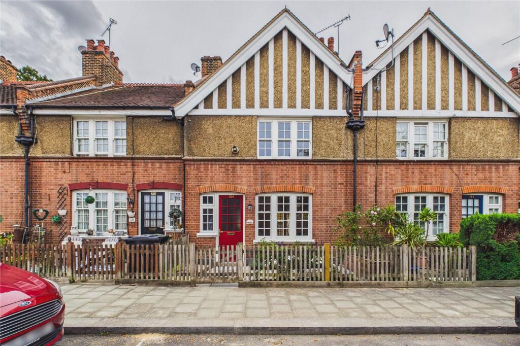 Main image of property: Rosendale Road, London, SE24