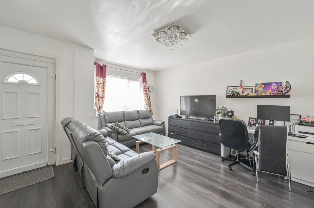 Main image of property: Rayners Lane, South Harrow, Harrow, HA2