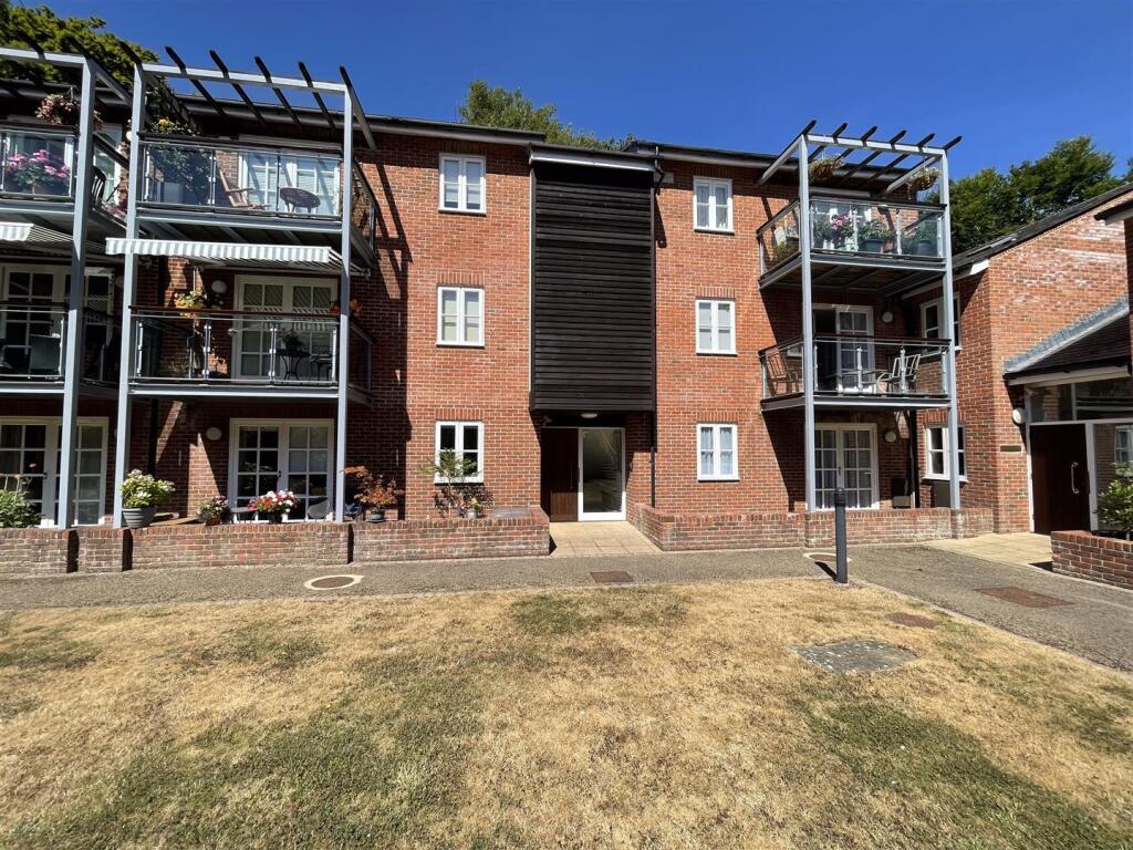 Main image of property: Free Street, Bishops Waltham