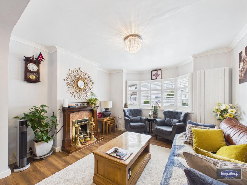 Main image of property: Ivedon Road, Welling, DA16