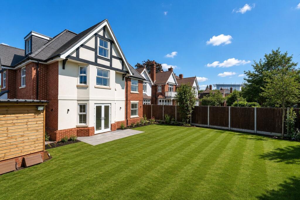 Main image of property: Guildford Road, Woking, Surrey, GU22