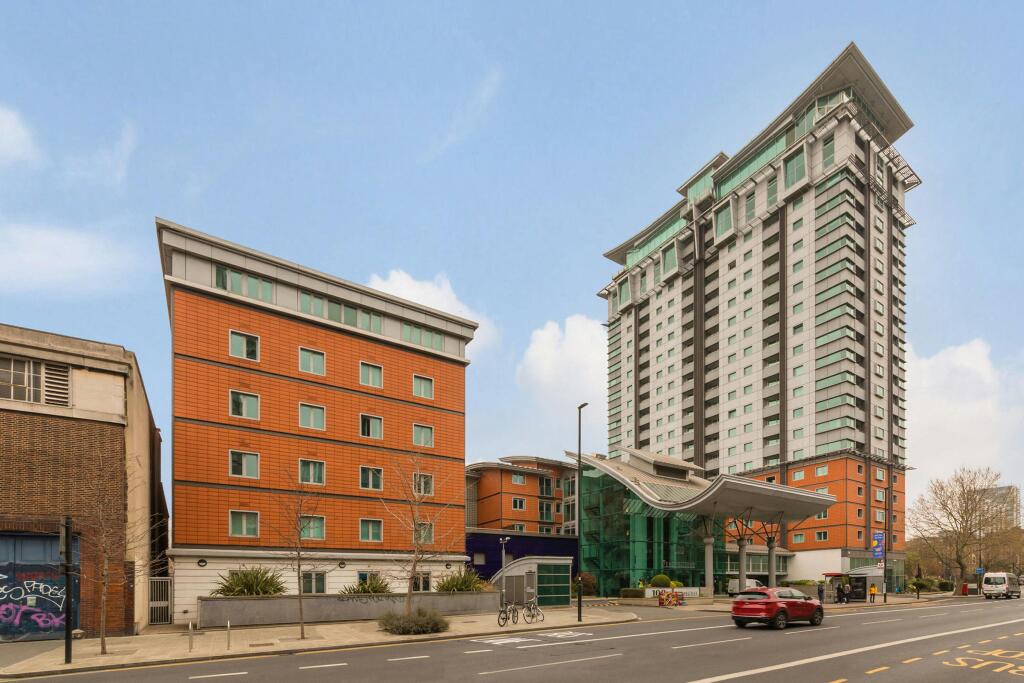 EXTERIOR3.jpg
