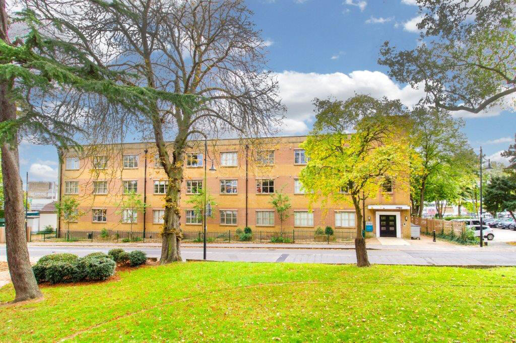 Main image of property: Balmoral House, 2 Charteris Road, Woodford Green, Essex, IG8