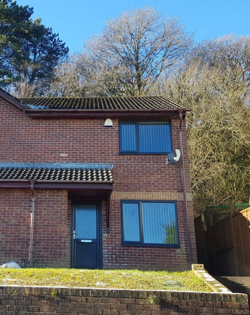 Main image of property: Ffynnon Wen Street Clydach,