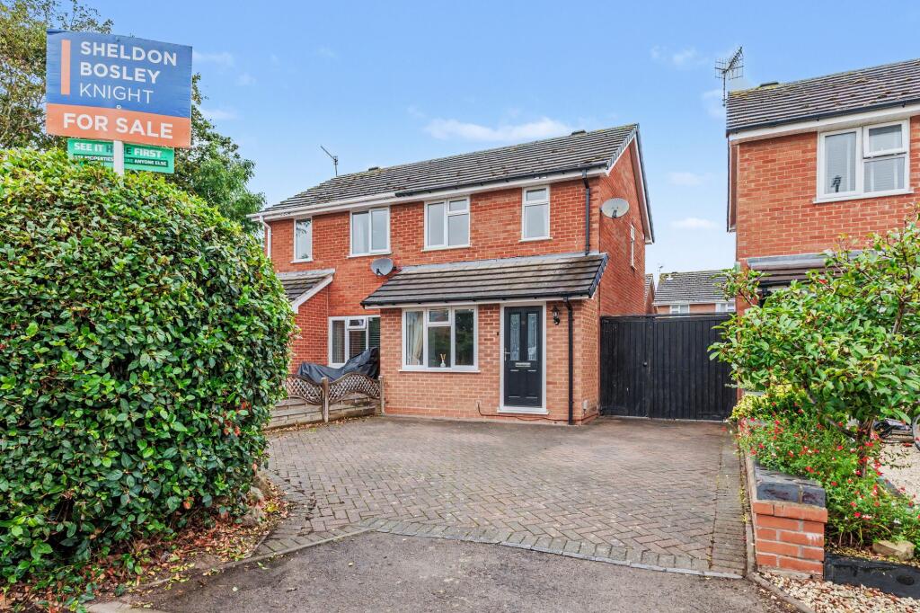 Main image of property: Holder Close, Bidford-On-Avon, B50
