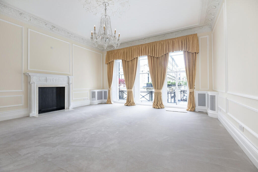 Main image of property: Ennismore Gardens, Knightsbridge, SW7