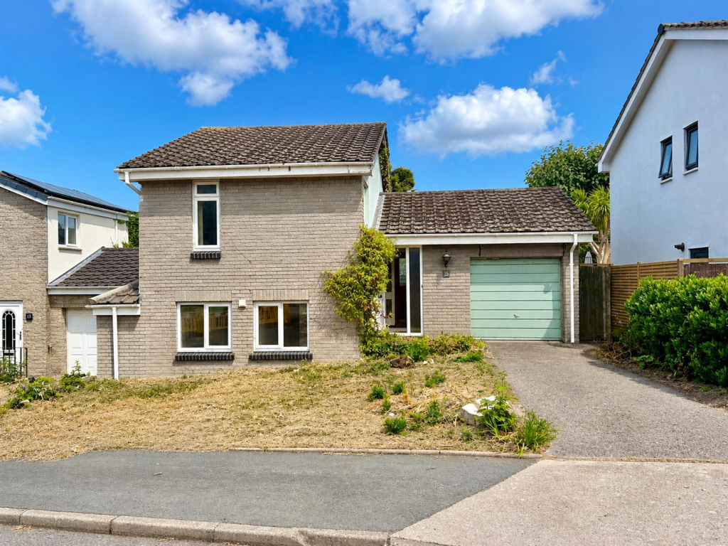 Main image of property: Summercourt Way, Brixham