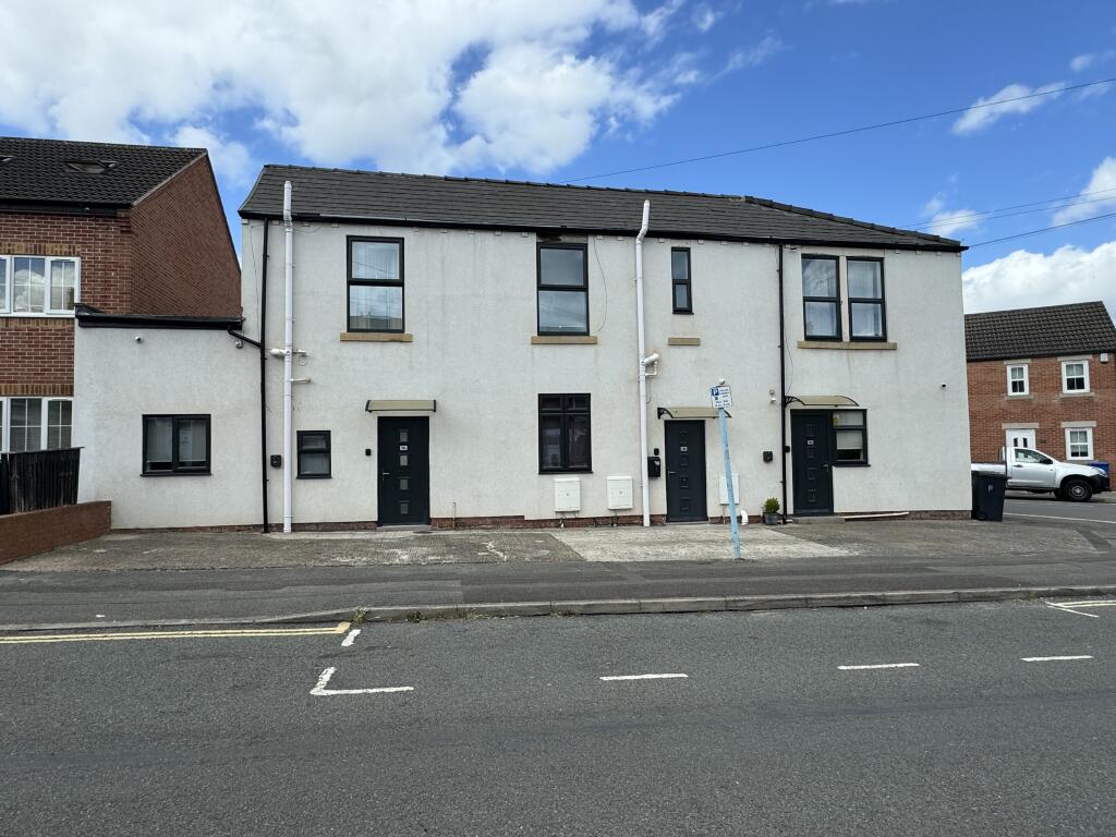 Main image of property: The Corner House, 18A- 18C, Wharf Lane, Chesterfield S41 7NE