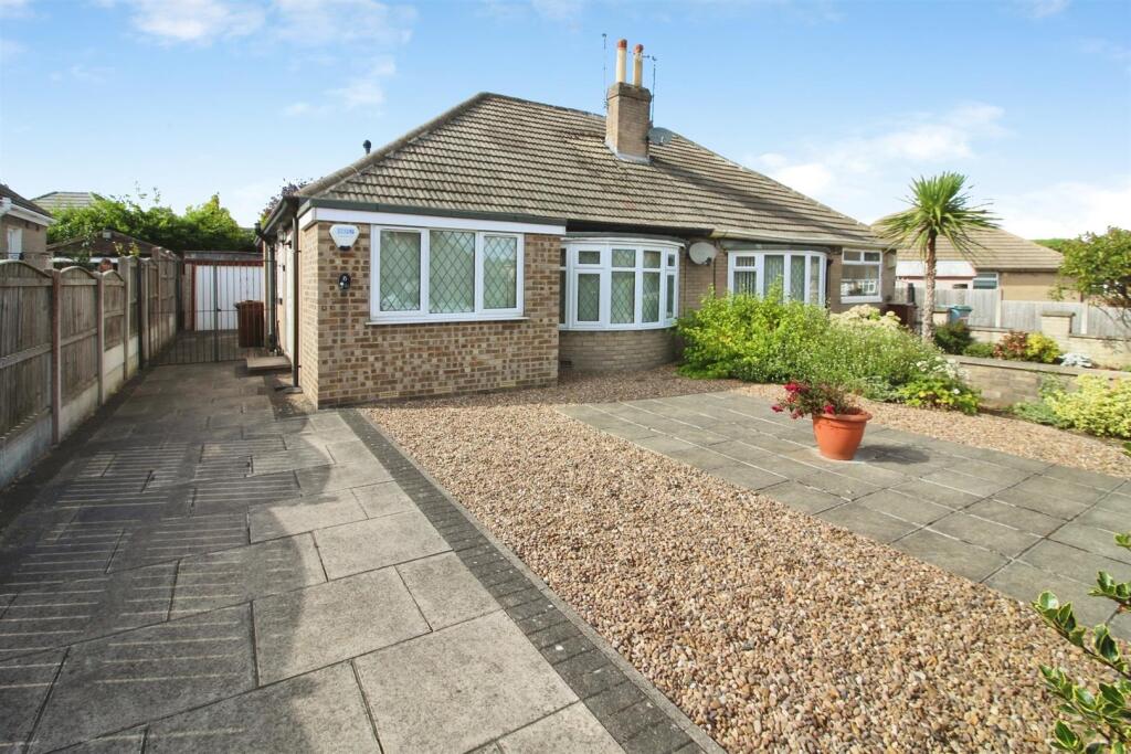 Main image of property: Kingswear Close, Whitkirk, Leeds