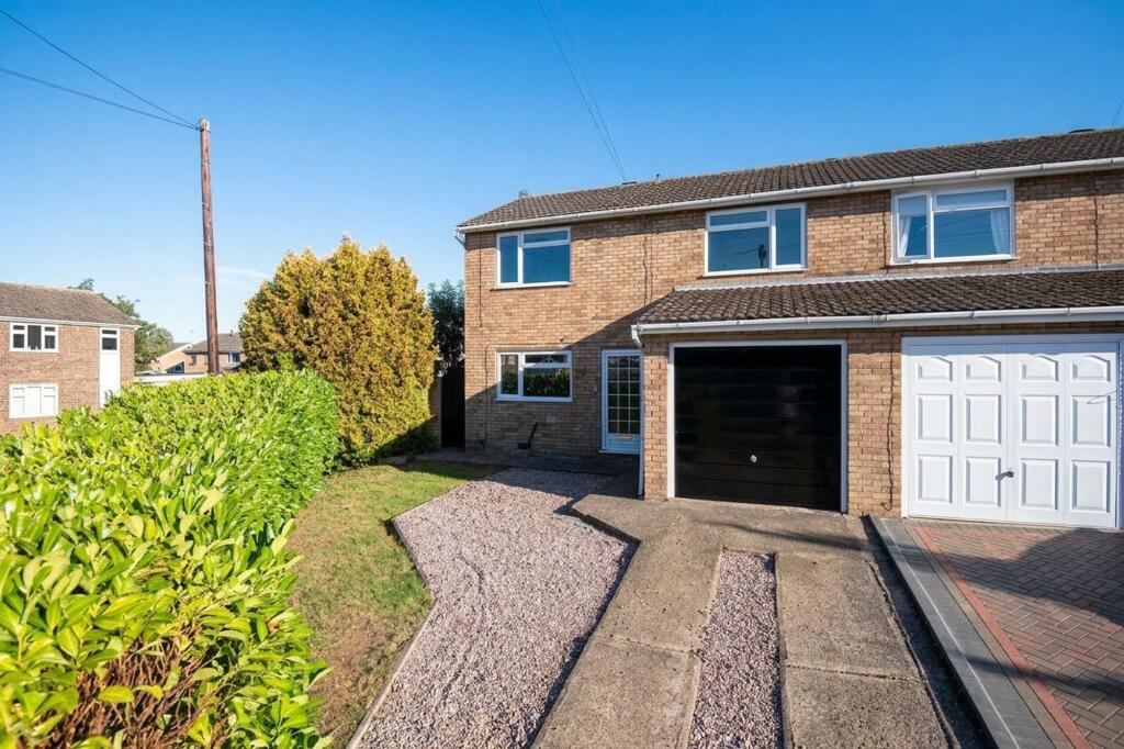 Main image of property: Lynford Way, Rushden, NN10