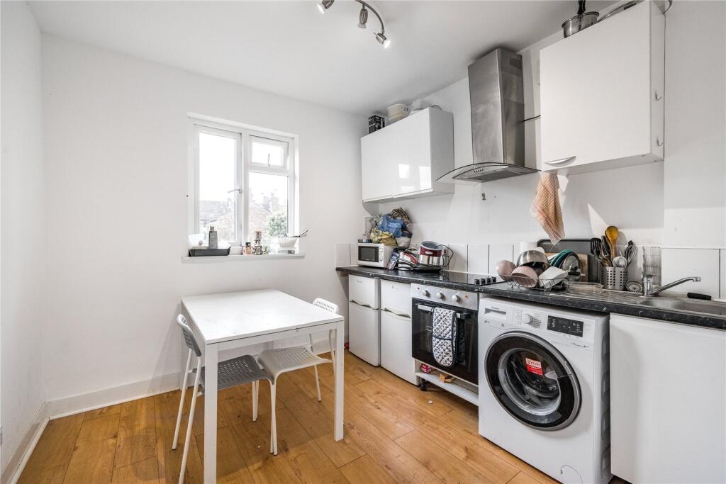 Main image of property: Chesterfield Gardens, Harringay, London, N4