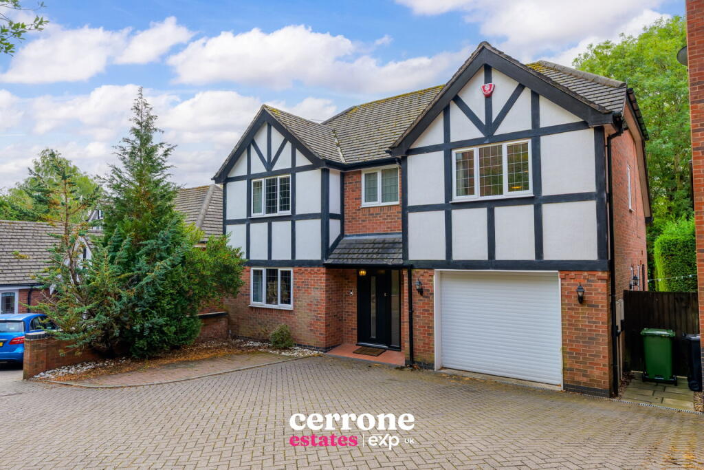 Main image of property: The Folly, Headless Cross, Redditch, B97 5EX