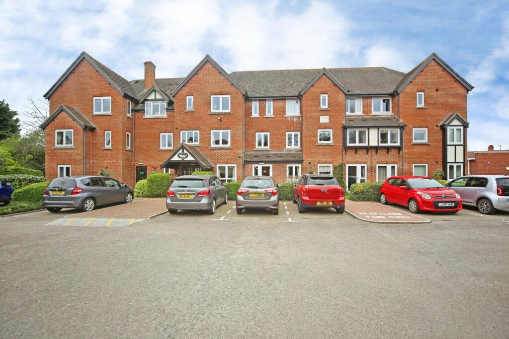 Main image of property: Swan Court, Banbury Road, Stratford-upon-Avon, Warwickshire, CV37