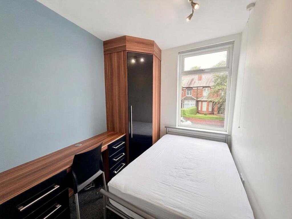 Main image of property: 377 Lower Broughton Road, Salford, M7