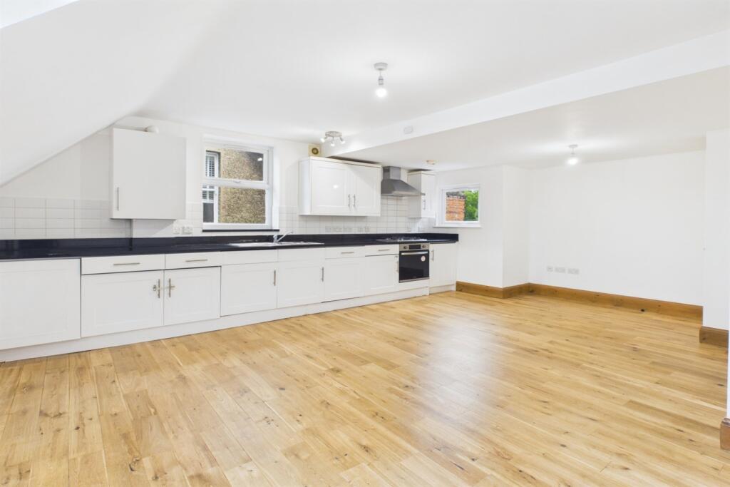 Main image of property: Clifton Road, London, SE25