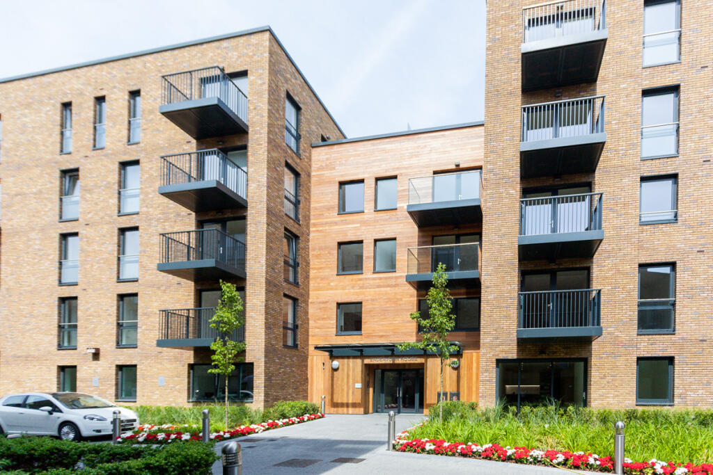 Main image of property: Ashton Reach, Surrey Quays, SE16