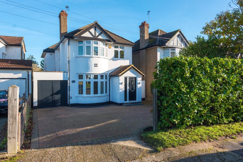 Main image of property: Worple Road, Staines, Surrey, TW18