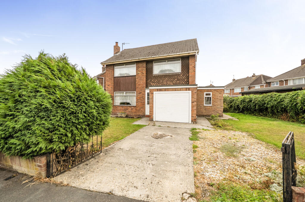 Main image of property: Crawley Avenue, Stratton St Margaret, Swindon, SN3