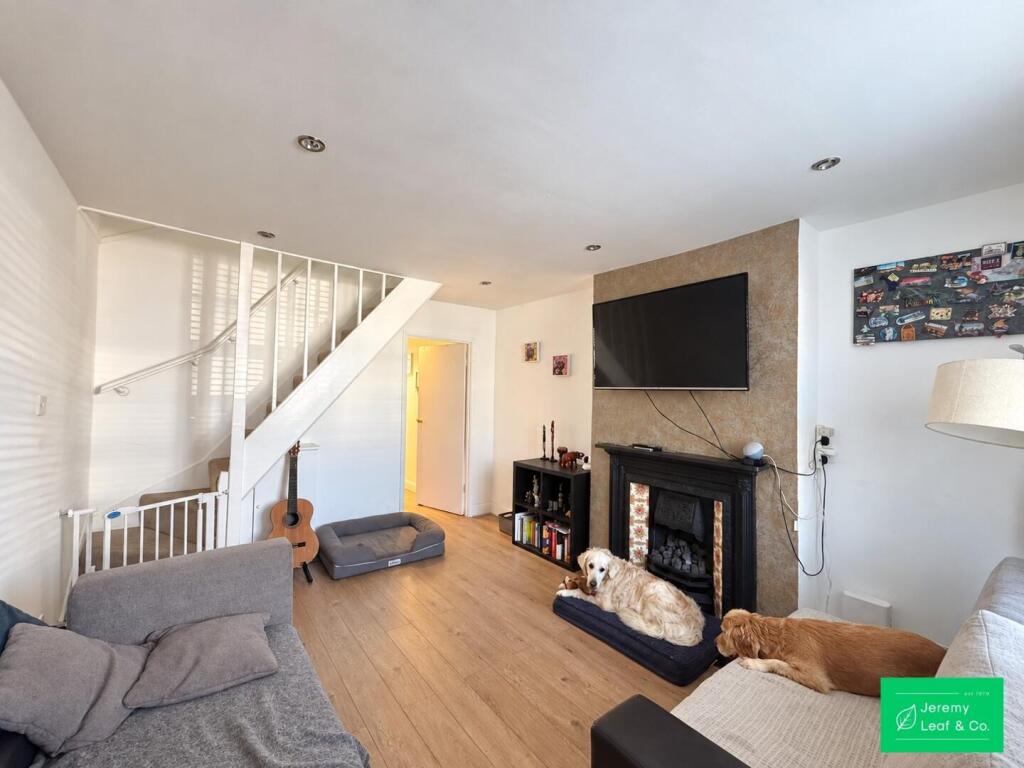 Main image of property: Fortis Green, East Finchley