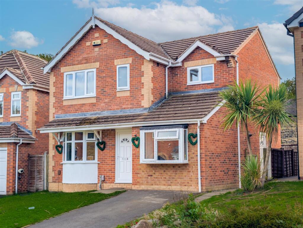 Main image of property: St. Thomas Gardens, Bradley, Huddersfield