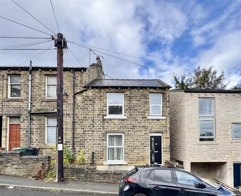 Main image of property: Almondbury Bank, Huddersfield, HD5 8EX